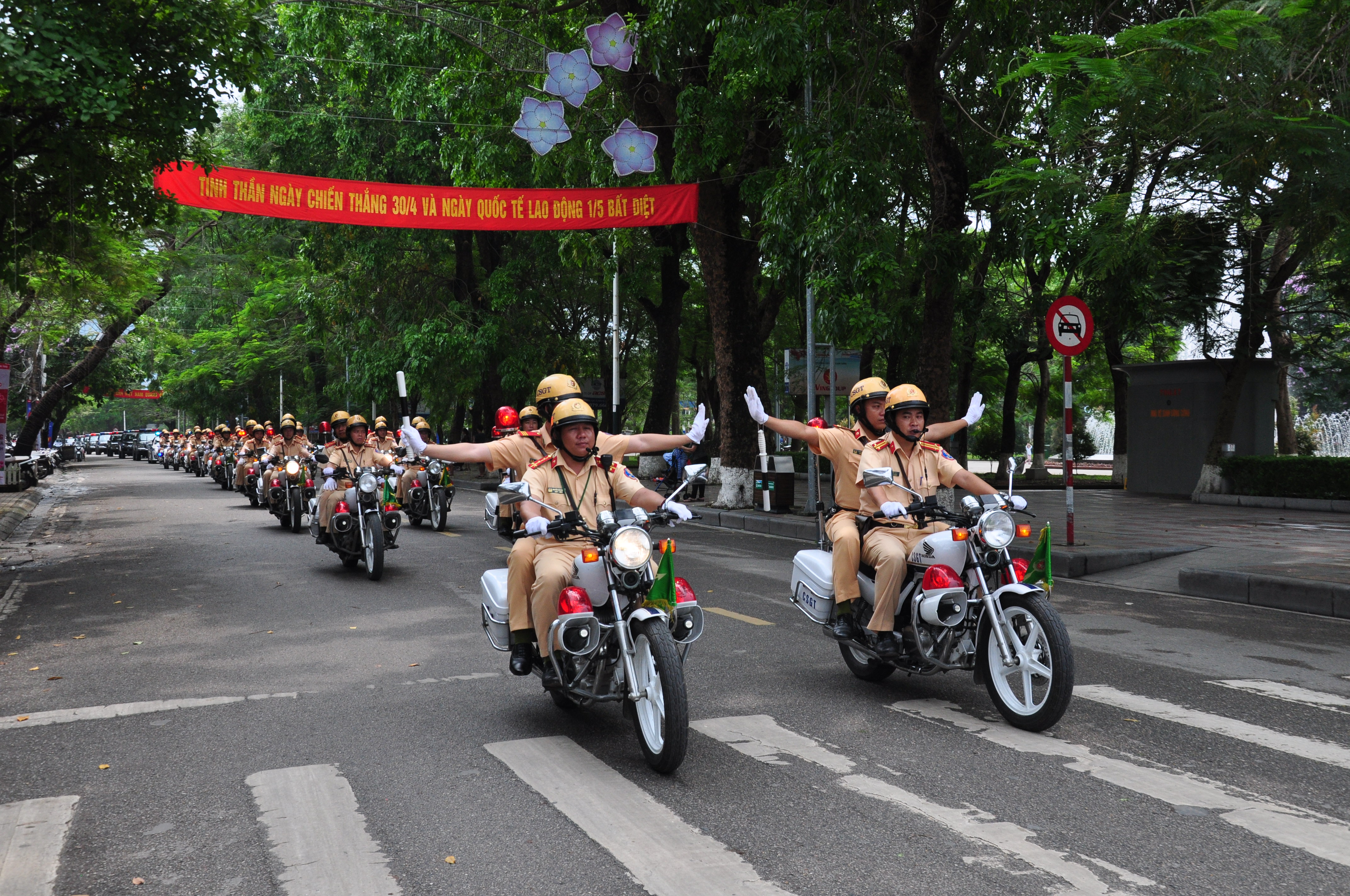 Phòng CSGT đường bộ - đường sắt: Hướng dẫn nghiệp vụ kiểm soát trật tự an toàn giao thông